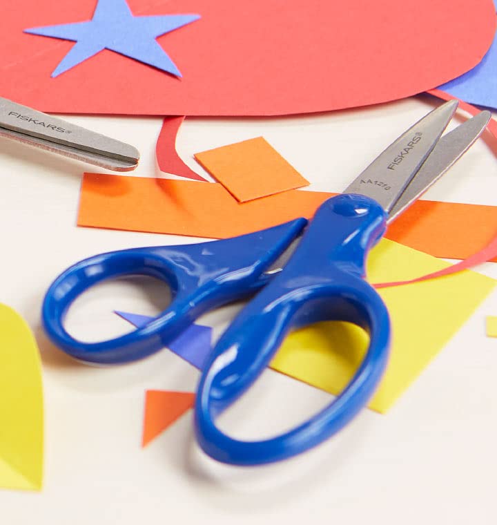 Fiskars 5" Blunt-Tip Scissors for Kids 4+ - Scissors for School or Crafting - Back to School Supplies - Color May Vary