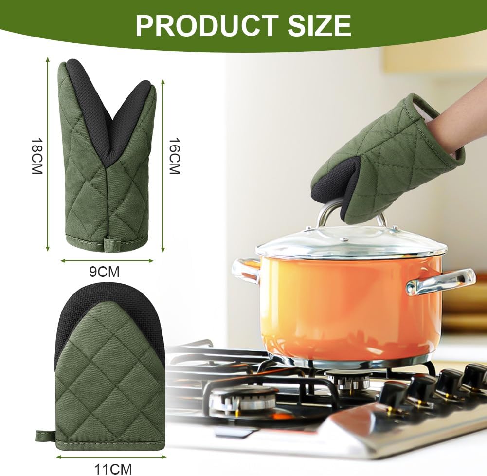 AUAUY Mini Oven Mitts, 2 Count Green Small Oven Mitt 220℃/428°F Heat Resistant with Non-Slip Surface and Hanging Loop Mits, Kitchen Mittens Oven Mitts, Kitchen Gloves for Oven, Baking and Grilling