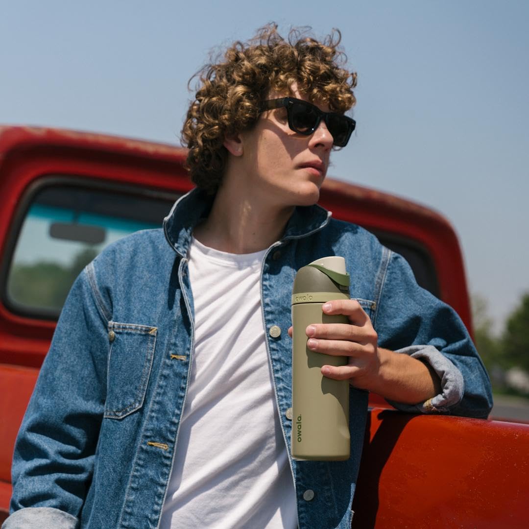 Owala FreeSip Insulated Stainless Steel Water Bottle with Straw, BPA-Free Sports Water Bottle, Great for Travel, 24 Oz, Off Road