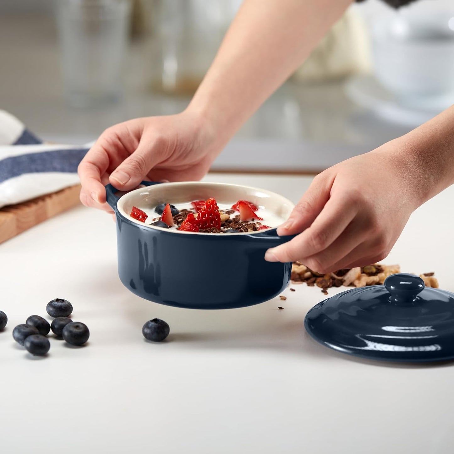 Kook Ceramic Mini Cocotte Set, Small Casserole Dishes with Lids and Handles, Individual Baking Ramekins, Oven, Microwave & Dishwasher Safe, Stoneware, 12 oz, Set of 4 (Navy)