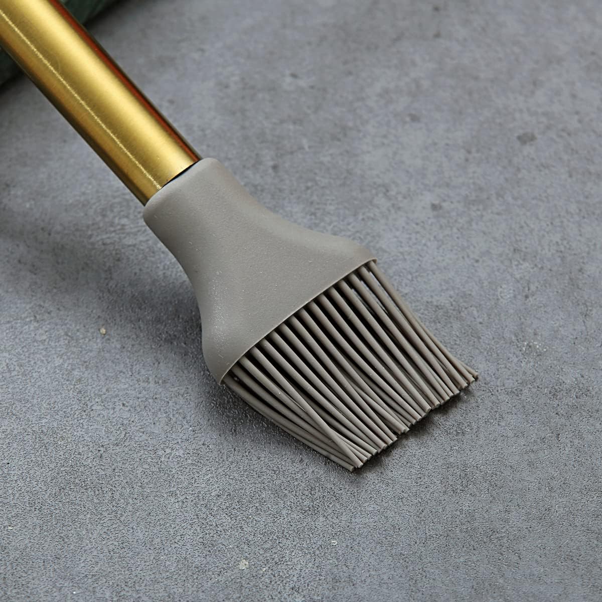 Gold Basting Brush, Berglander Non-stick Silicone Kitchen Brush For Cooking With Titanium Gold Plating Handle, Barbeque Brush, Pastry Brush, BBQ Brush, Dishwasher Safe, Easy to Clean