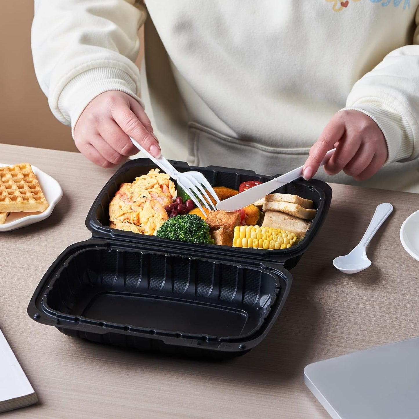 FULING 9X6 1-Compartment 50-Pack Plastic Clamshell Containers Food To Go Box Heavy Duty Disposable Hinged With Secure Snap Lid