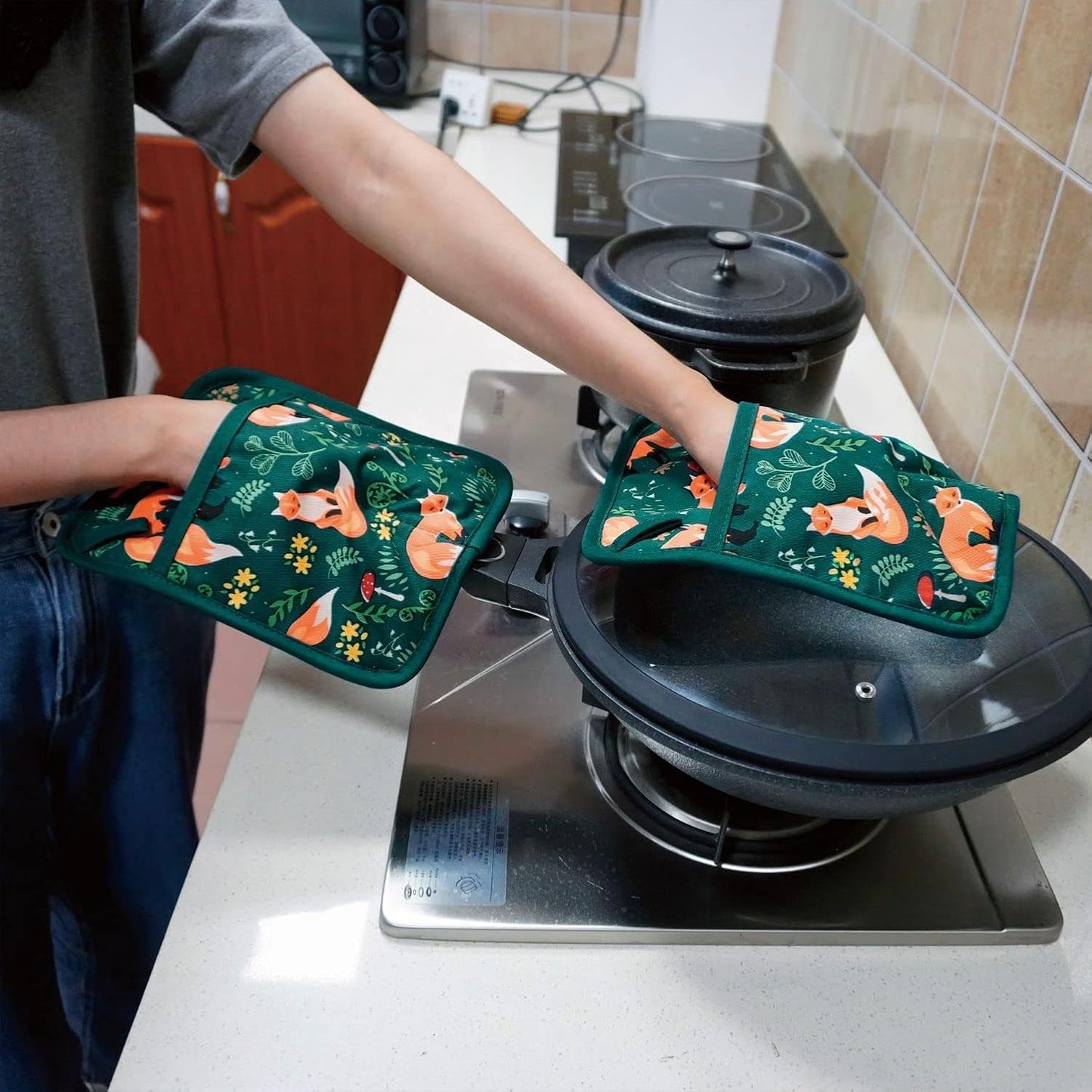 Pot Holders Set of 2 Heat Resistant 480℉ Kitchen 100% Cotton Comfortable Lining Printing Fox Flower Women Men Home Cooking Baking Microwave BBQ Gift(Fox Flower)