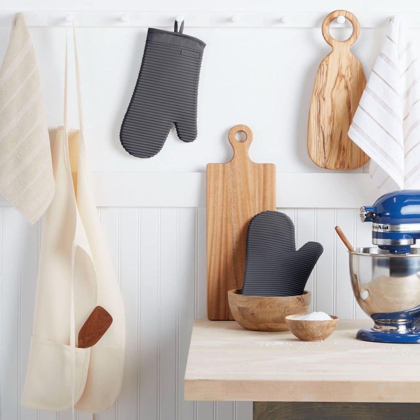 KITCHENAID Ribbed Soft Silicone Oven Mitt 2-Pack Set, 7.5"x13", Charcoal Grey