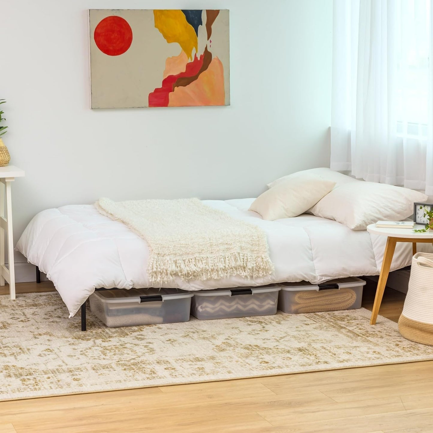 IRIS USA 33 Qt Plastic Under Bed Storage Organizer Bin Container with Secure Lids and Durable Black Buckles, Multi-Purpose for Clothes, Shoes, Clothing, and Bedding, Short, Clear, 3 Pack