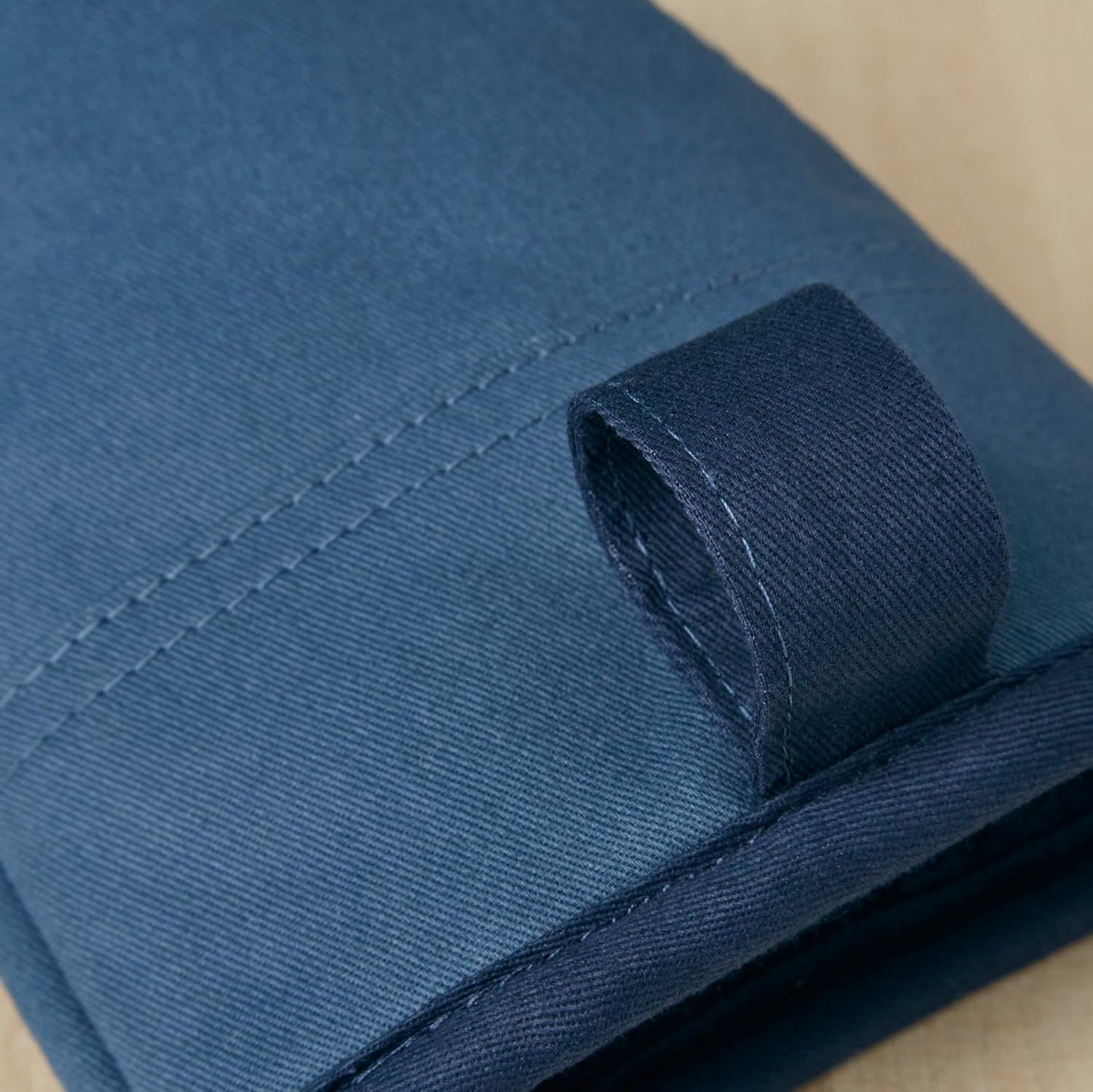 KitchenAid Beacon Two-Tone Non-Slip Oven Mitt Set, Navy/Ink, 5.75"x13", 2 Piece