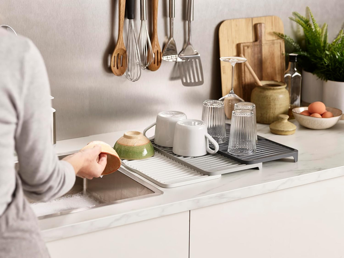 Joseph Joseph Tier Expandable Draining Board, Dish Rack Drainer, Plastic, Grey