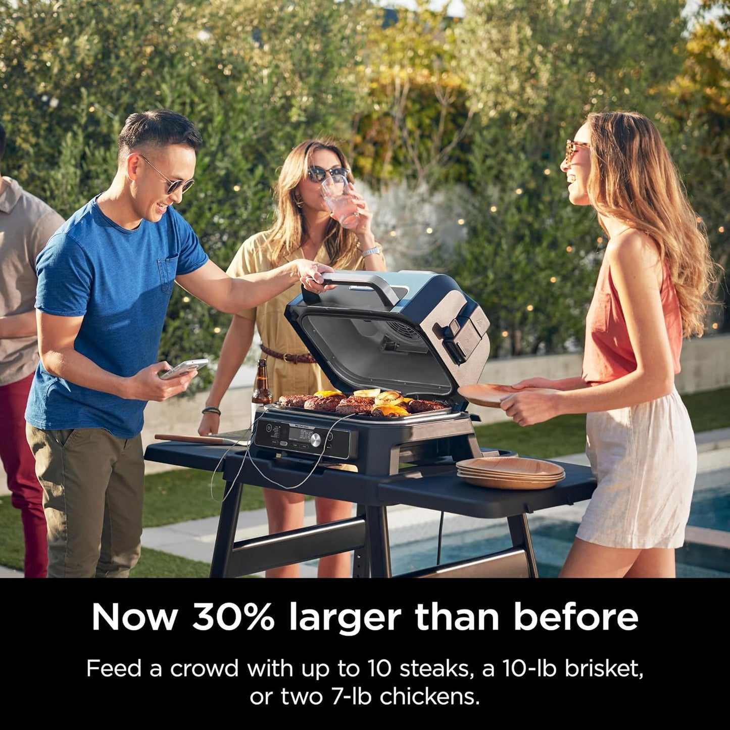Ninja OG951 Woodfire Pro Connect Premium XL Outdoor Grill & Smoker, Bluetooth, App Enabled, 7-in-1 Master Grill, BBQ Smoker, Outdoor Air Fryer, Woodfire Technology, 2 Built-In Thermometers, Black/Blue